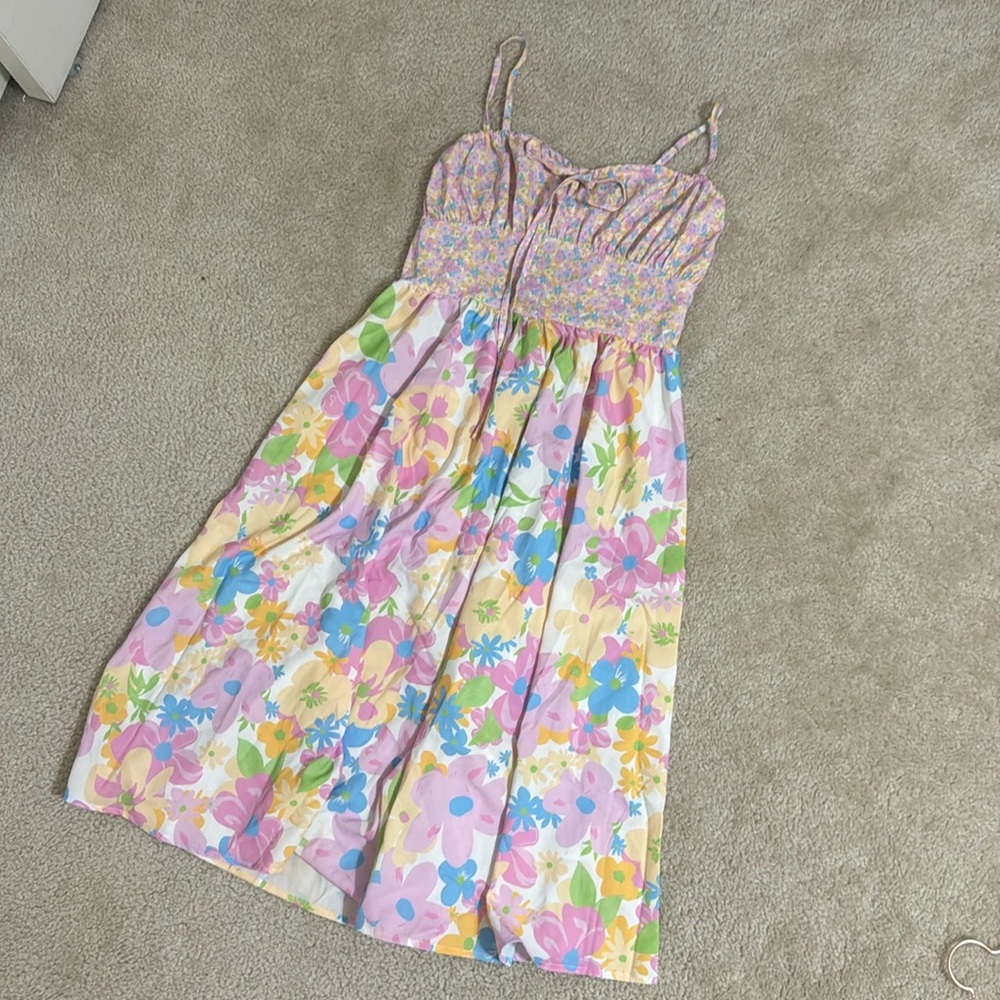 BRAND NEW! Pastel Floral Strappy Midi Dress